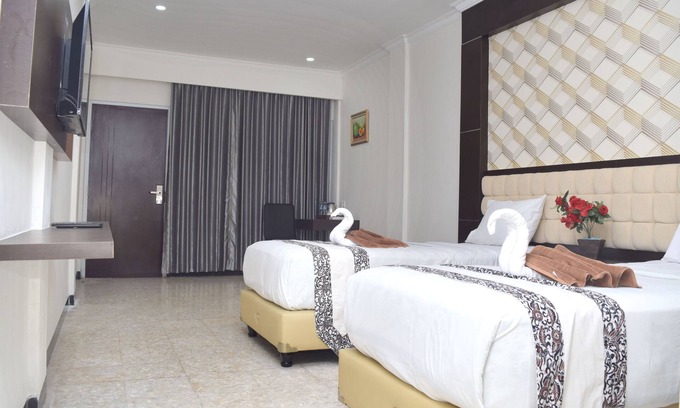 Cilacap Hotel | Sindoro Hotel Cilacap by Conary