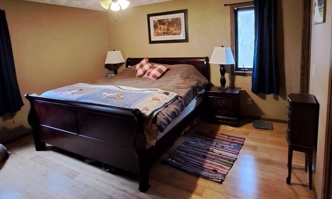 Larsen House | Single Family House in a quiet, friendly subdivision with a park near.