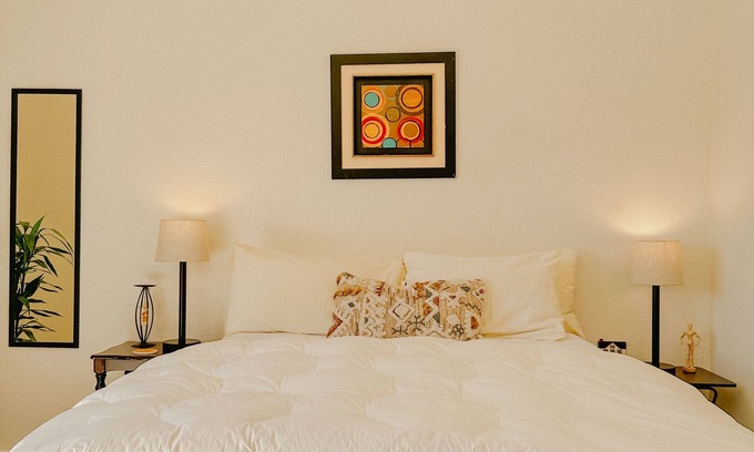 Juticalpa Apartment | Single room suite with air conditioning and bathtub