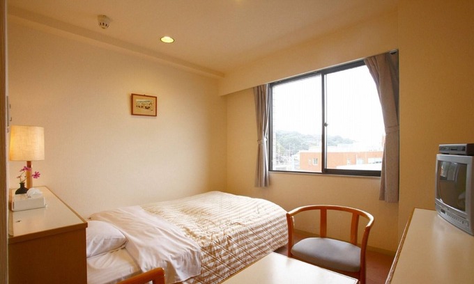 Matsuura Hotel | Single Smoking Breakfast Plan Mineral water i/Matsuura Nagasaki