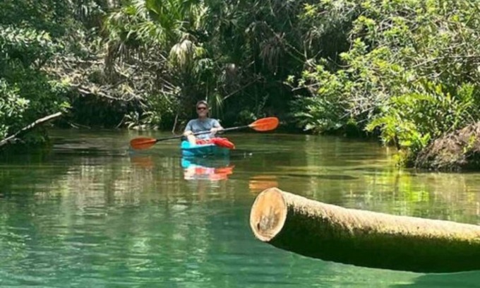 Weeki Wachee Gardens Apartment | Sirenity - Neptune's Grotto Old Florida Adventure Retreats