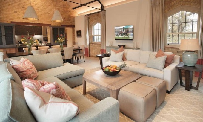 Stamford House | Situated on the Burghley Estate, The Dairy offers luxury accommodation for up to 20 guests in stunni