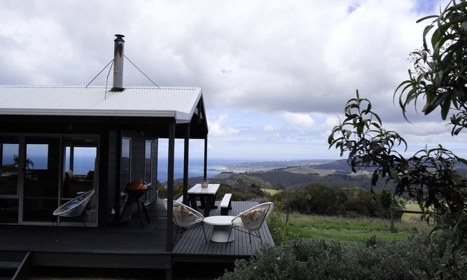 Skenes Creek North House | Skenes Creek Farm Escape - Sri Menanti