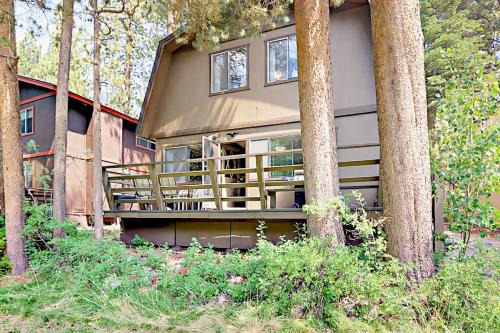 Tahoe Island House | Sky Meadows Charmer