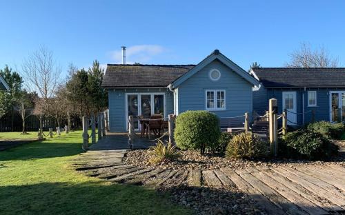 Filey House | Skylark at The Bay Filey, sleeps 5, 2 dogs welcome for free too