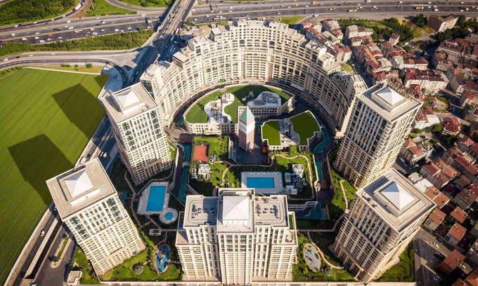 Gaziosmanpasa Apartment | SkyLine Venice Istanbul II