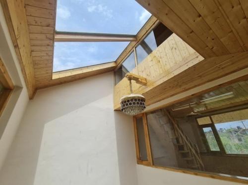 Manali Ski Chalet | Skyview Cottages Manali