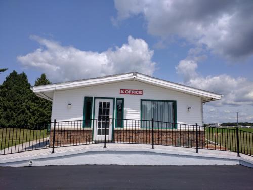 Prairie du Sac Hotel | Skyview Motel - Prairie du Sac