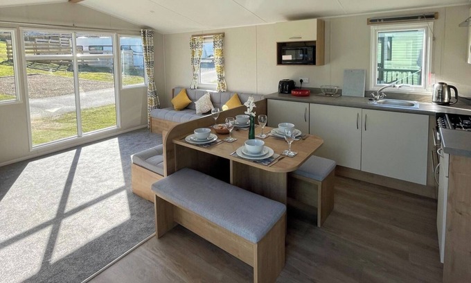 Hexham Cabin | Slaley Forest Caravan petfriendly Retreat sleeps 6