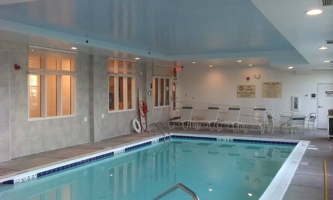 Laurel Hotel | Sleep Inn & Suites Laurel near Fort Meade