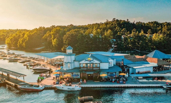 Buford House | Sleeps 8, Mall Of Georgia Area /Close to Lake Lanier