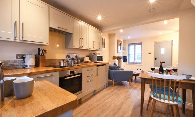 Aldeburgh Cottage | Smugglers Rest, Aldeburgh