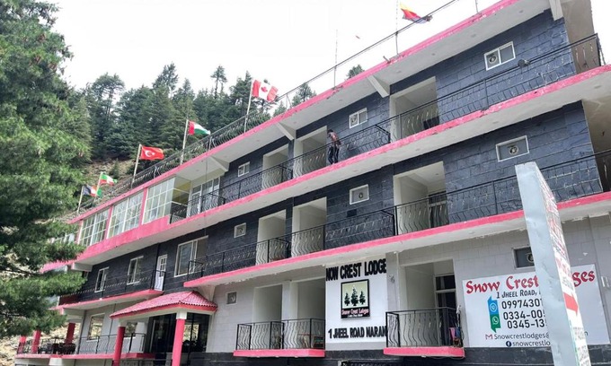 Kohistan House | Snow Crest Lodges