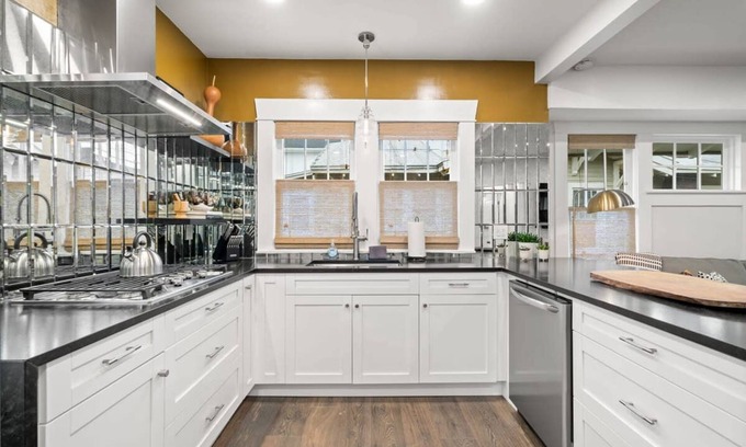 Courier City - Oscawana House | Soho Serenity by Brightwild Pool Hot Tub