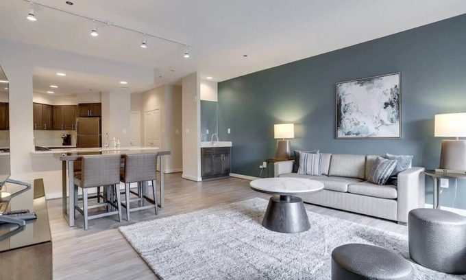 Court House Apartment | Sojourn | Courtland Towers