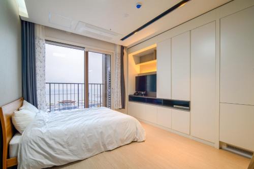 Sokcho Apartment | Sokcho Daemyung Pension Samsung Home prestige
