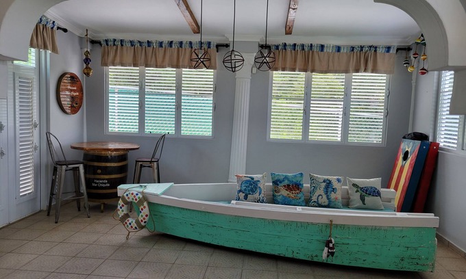 Tierras Nuevas Saliente House | Solar powered/Pool/Beachy Decor/Spacious home 4 all ages! Experienced hosts!