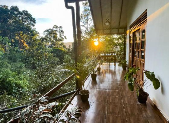 Ella House | Solitary Resort