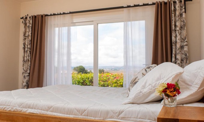 Ambohibao Apartment | Somptua Garden