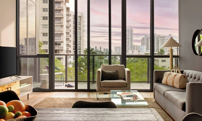 West Avenue Hotel | Sonder by Marriott Bonvoy 17WEST Apartments