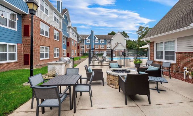 Cary Hotel | Sonesta ES Suites Raleigh Cary