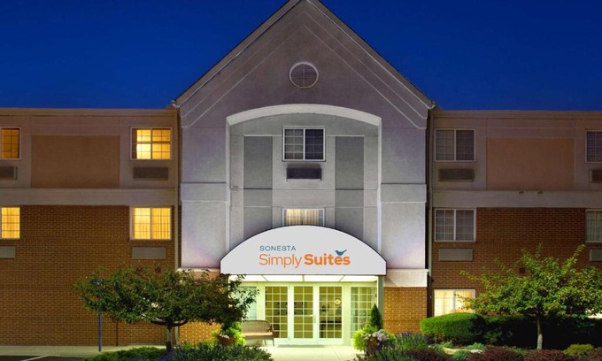 Gahanna Hotel | Sonesta Simply Suites Columbus Airport Gahanna