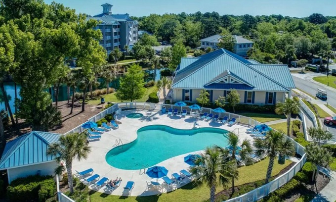 Palmetto Dunes Hotel | Sophisticated Hideaway Offering Serene Waterway Views & Peaceful Vibes