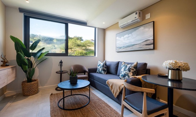 Port Zimbali Apartment | Sophisticated and Cozy 2 Bed - 230 Boulevard Suites