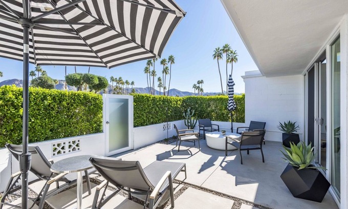 Canyon View Estates Condo | Sophisticated Canyon Estates Condominium- 30 Day Minimum