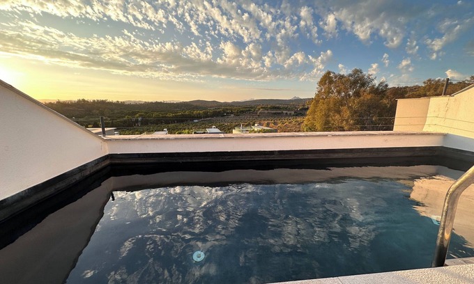 San Roque House | Sotogrande architectural gem with stunning roof-top pool