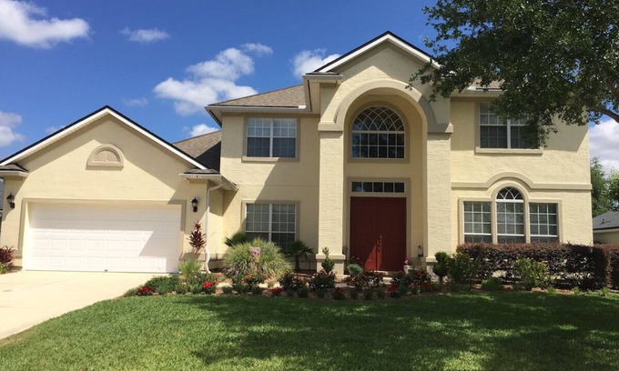 Doctors Inlet House | South Hampton 75” TV Golf Club Saint Augustine Golf Course View!