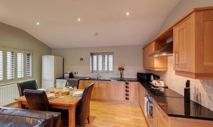 Exeter Cabin | South View Lodges