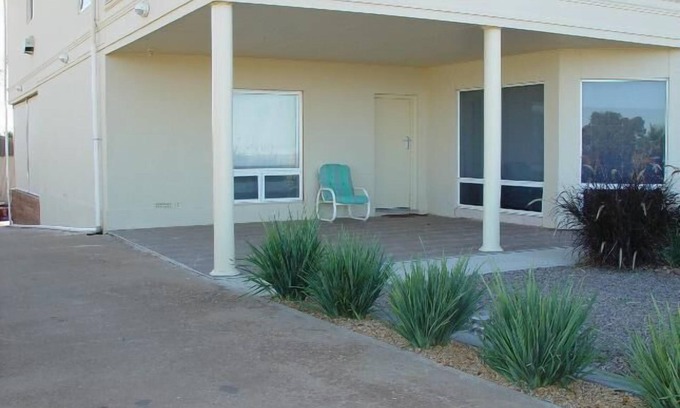 Port Hughes Apartment | Southwyd - Port Hughes