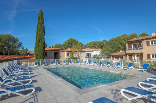 Boulouris-sur-Mer Resort | SOWELL RESIDENCES Chênes Verts