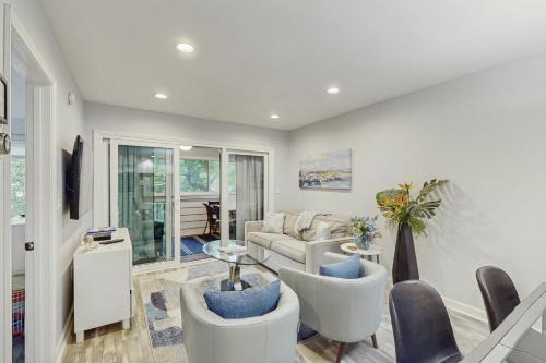 Palmetto Dunes Apartment | Spa On Port Royal Sound 1320