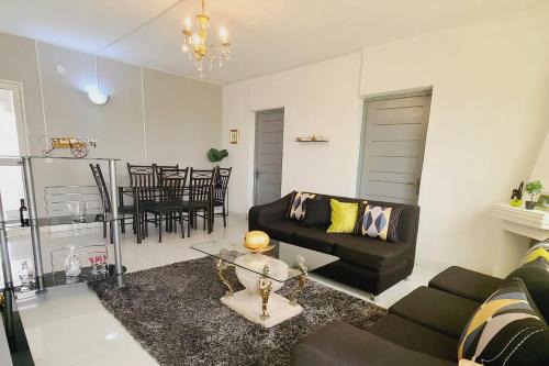 Antananarivo Apartment | Spacieuse Maison 3 Chambres avec Jardin & Garage Privé