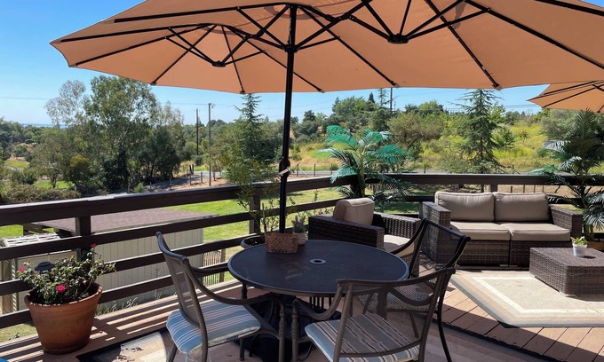 Auburn House | Spacious 1-Bedroom Country Home in South Auburn Close to Hiking and Old Town