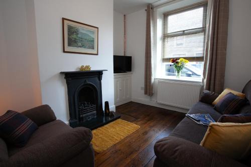 Whalley House | Spacious 3 bedroom Cottage in Whalley