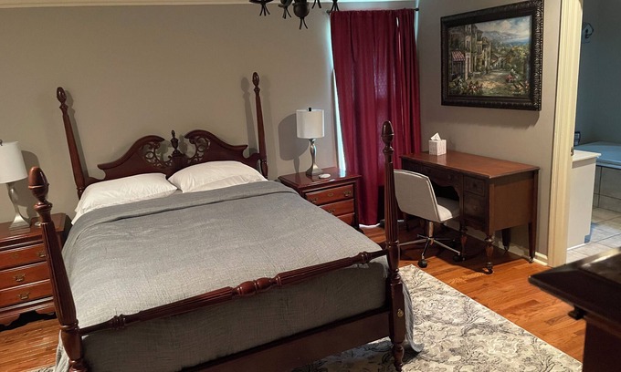 Athens House | Spacious 3BR Perfect for Work & Relaxation