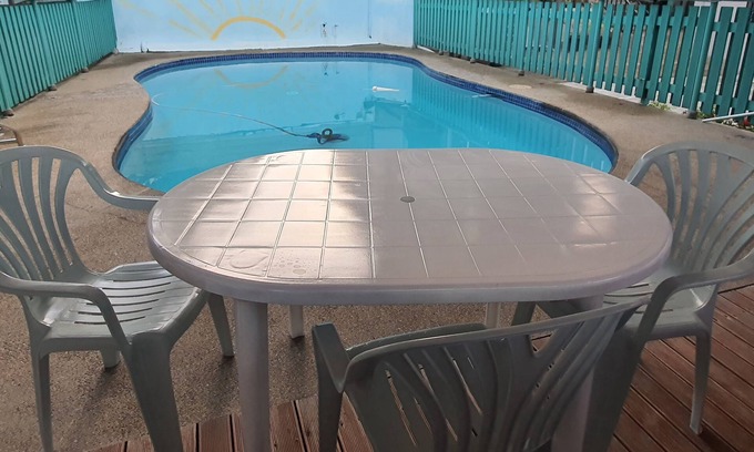 Suva Apartment | Spacious 4-bdrm fully self-contained WIFI, Parking