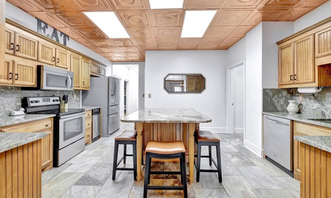 Barnesville Other | Spacious 4-bed, 3-bath Ranch House on private farm with water views