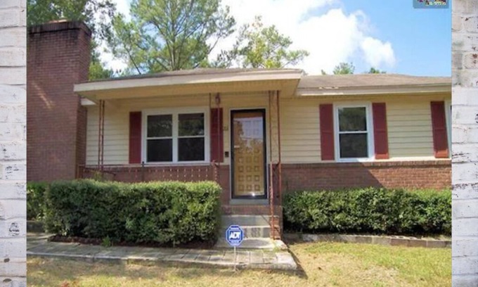 Dentsville House | Spacious 4-bedroom house with AC, WiFi in peaceful Columbia