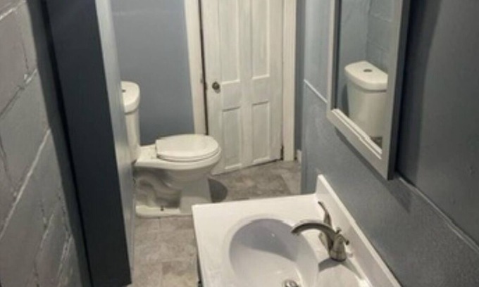 Maple Heights House | Spacious 5-bedroom house in Maple Heights