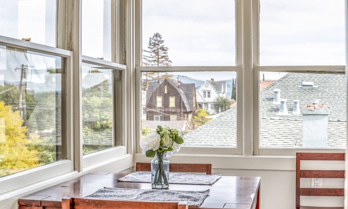 Vallejo Apartment | Spacious and Beautiful Apartment Close to Wine Country