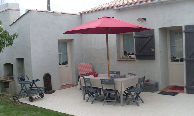La Garnache House | Spacious and comfortable house, tastefully decorated, 3 bedrooms, 7 people