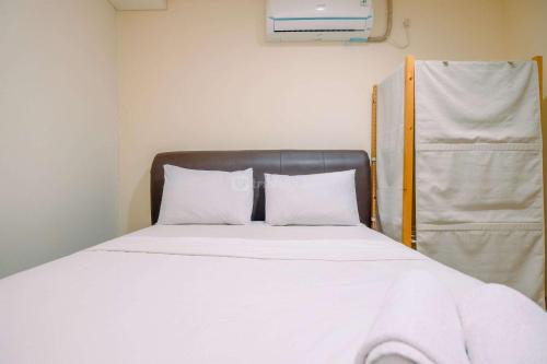 Ragunan Apartment | Spacious and Elegant 1BR Apartment Pejaten Park Residence By Travelio