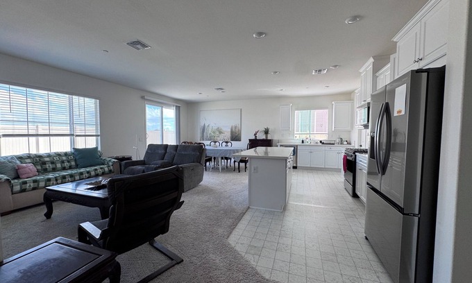 Riverside House | Spacious Bright New Build - 2 Bedrooms - All to Yourself