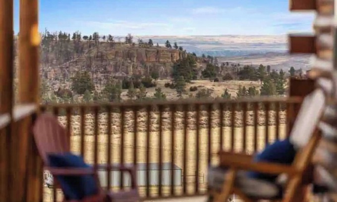 Yellowstone County Cabin | Spacious cabin with incredible views, hot tub, wood fireplace, and Wi-Fi