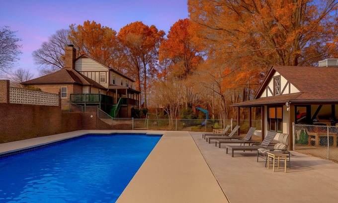 High Point House | Spacious Estate - Pool, Games, Karaoke, Sleeps 16!