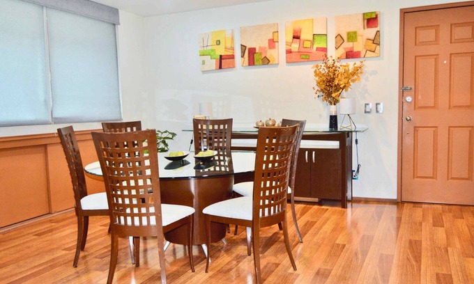 Benito Juarez Apartment | Spacious Family Apartment in Napoles, CDMX close to WTC & Pepsi Center
